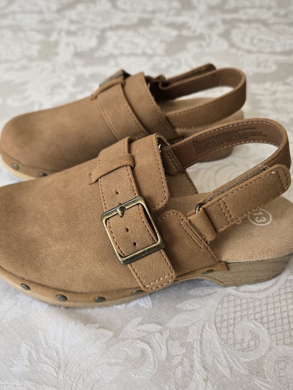 Cat & Jack Tan Brown Suede Slingback Clog Sandals with Buckle Size 13 Like New